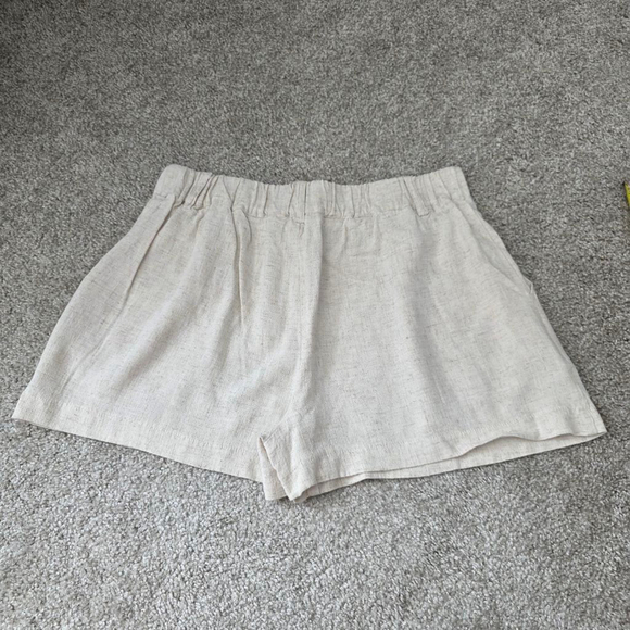 Women's Blenca Beige Linen Blend Shorts Size L Fit size S - Picture 5 of 5